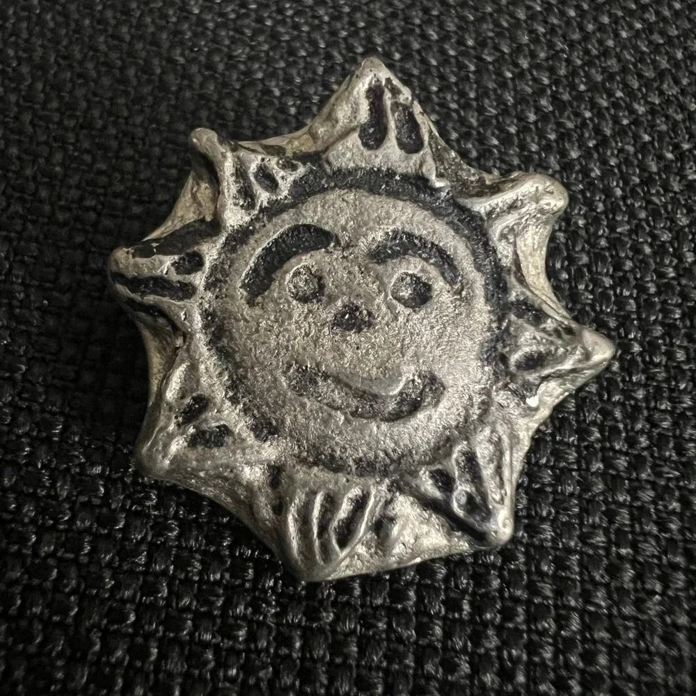 Vintage Smiling Sun Face Pewter Tone Metal Small Pin 1.25 Celestial